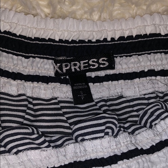 Express Off the Shoulder Striped Chiffon Top SZ S - Picture 4 of 5